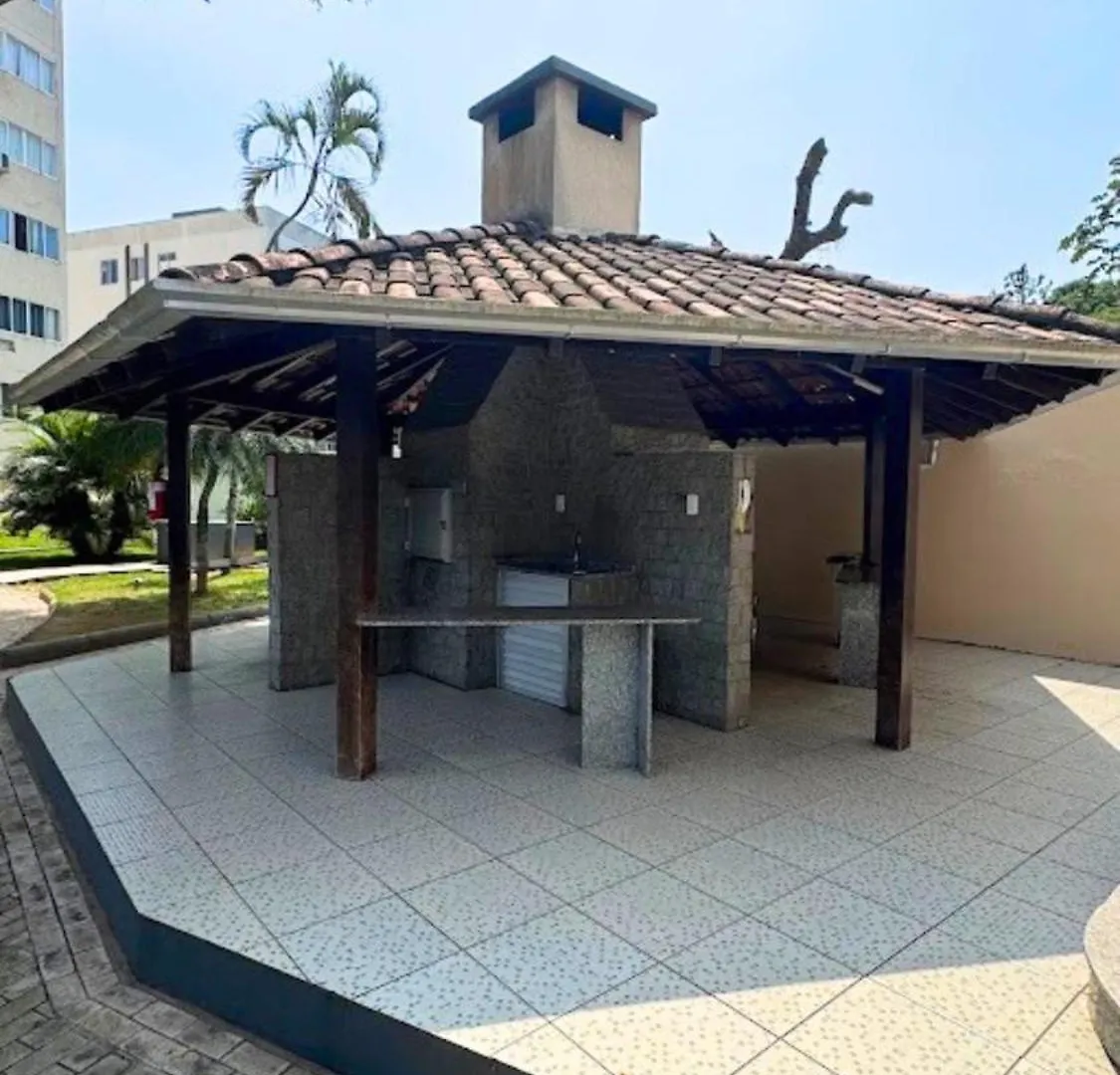 Apartamento A 10 Minutos A Pe Da Roda Gigante Balneário Camboriú Brasil